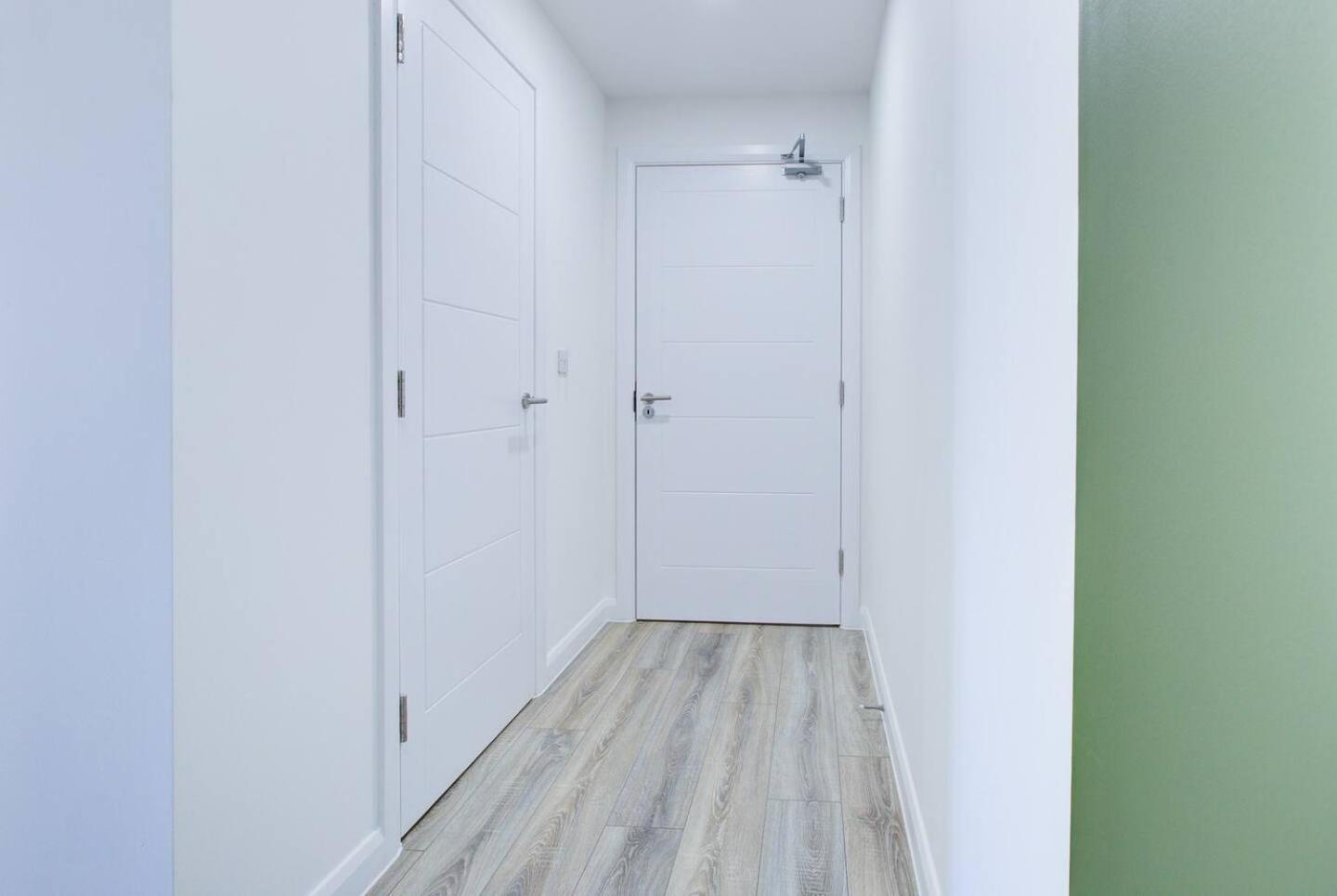 2Bed 2Bath In - Next To Station For 6 Free Parking Apartment แอชฟอร์ด ภายนอก รูปภาพ